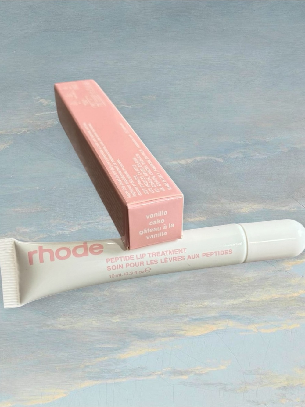 RHODE Peptide Lip Treatment VANILLA CAKE - Picture 2 of 2